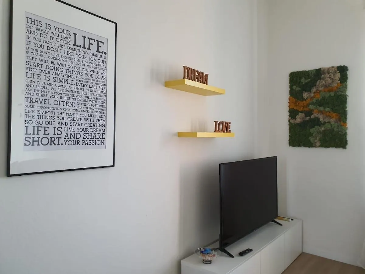 The Yellow Apartment 布雷西亚 意大利