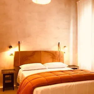 Pensión Casa Citta, Brescia