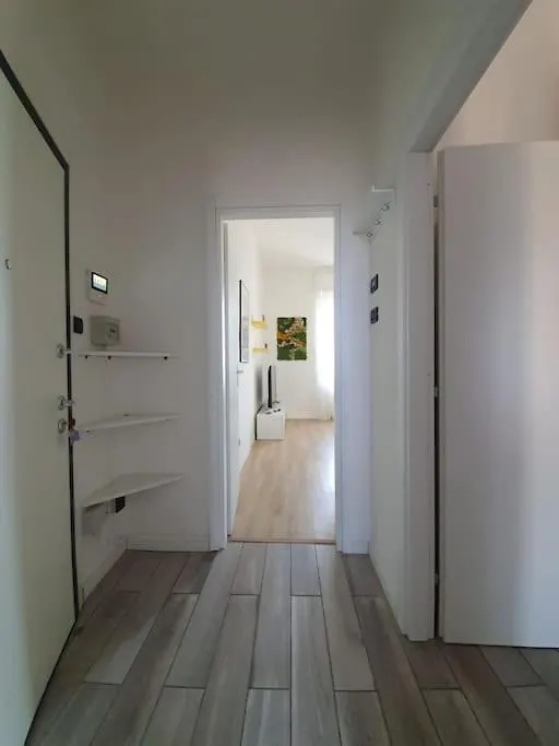 The Yellow Apartment Brescia
